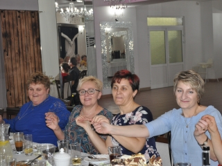 Członkowie stowarzyszenia Nadzieja podczas współnej zabawy