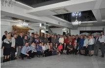 Zdjecie grupowe uczestnikow spotkania
